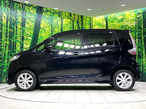 Mitsubishi eK Custom