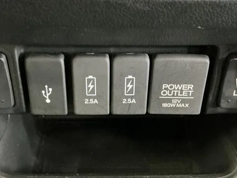 Honda N-BOX Slash