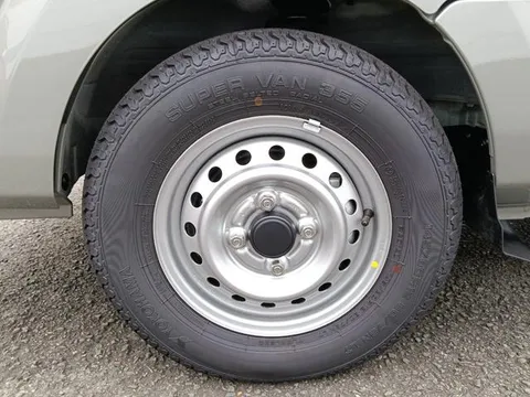 Nissan Clipper Truck