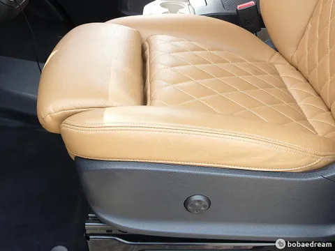 11-Seater Sprinter