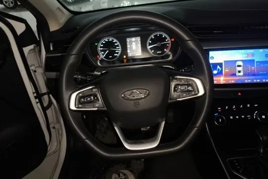 Chery Arrizo 5