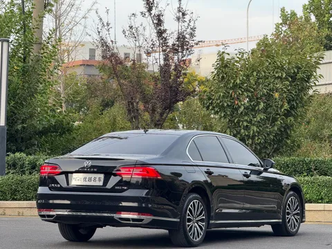 Volkswagen Phideon