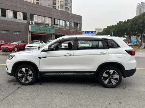 Changan CS75