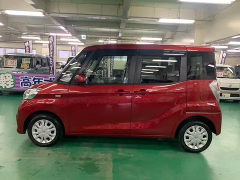 Nissan Dayz Roox