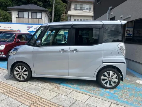Mitsubishi eK Space Custom