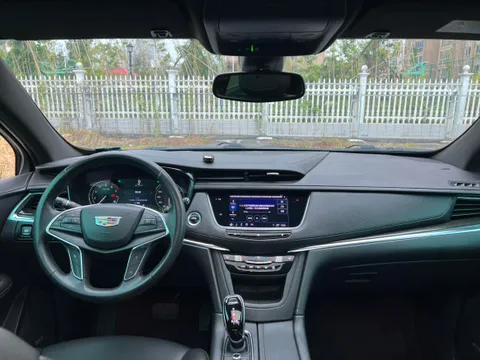 Cadillac XT5