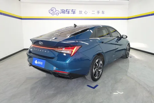 Hyundai Elantra (Avante)