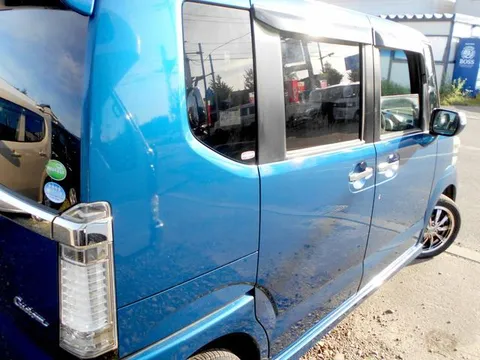 Honda N-BOX Plus Custom
