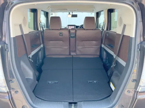 Honda N-BOX Slash
