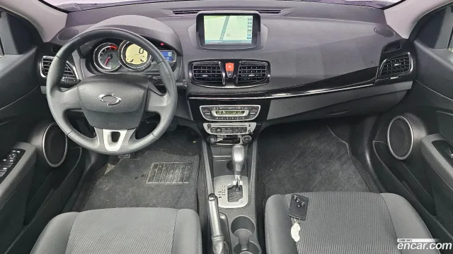 Renault SM3