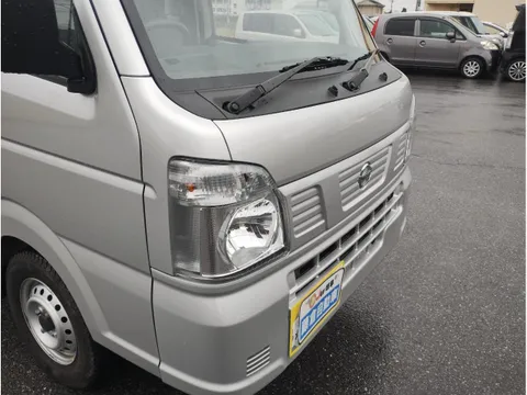 Nissan Clipper Truck