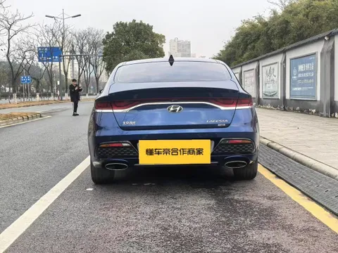 Hyundai Festa