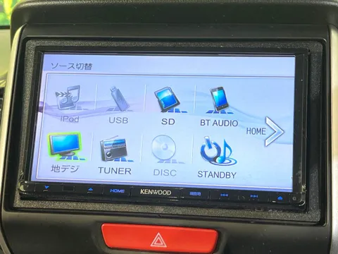 Honda N-BOX Custom