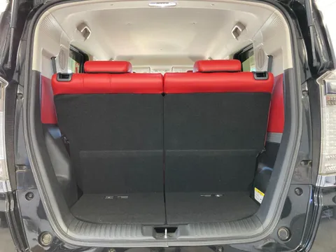 Honda N-BOX Slash