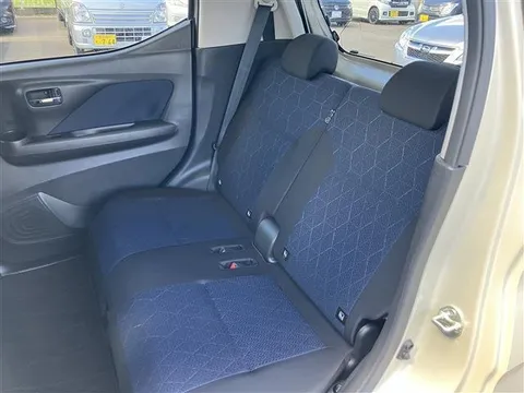 Mitsubishi eK X