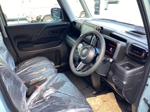 Suzuki Spacia Gear