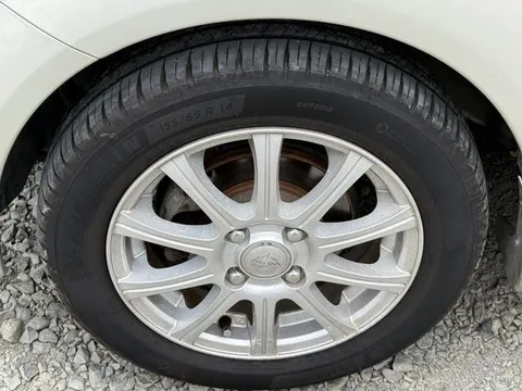 Subaru R2