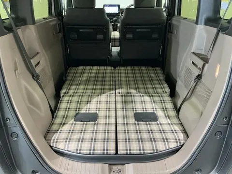 Honda N-BOX Joy