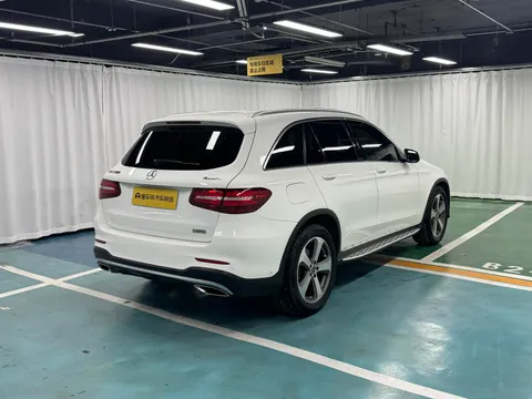 Mercedes-Benz Mercedes-Benz GLC
