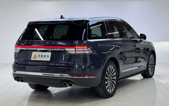 Lincoln Aviator