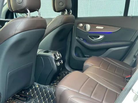 Mercedes-Benz Mercedes-Benz GLC