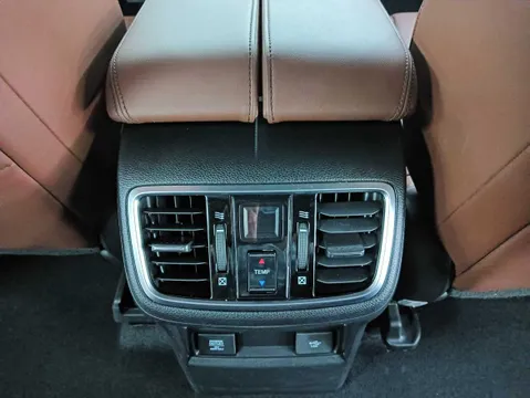 Honda UR-V