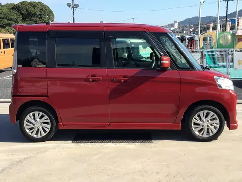 Suzuki Spacia