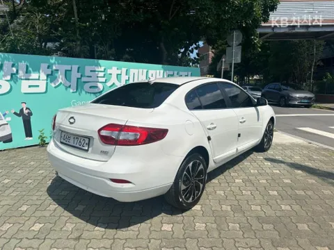 Renault SM3