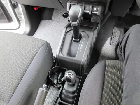 Suzuki Jimny Nomade
