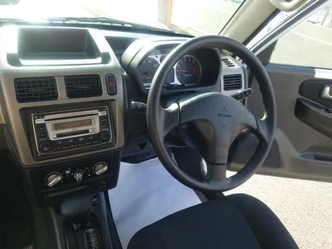 Mitsubishi Pajero Mini
