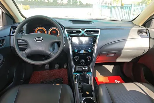 BYD F3