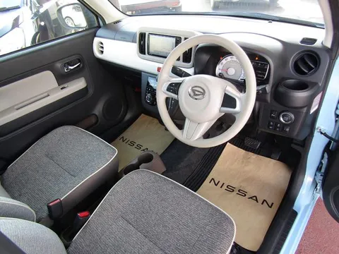 Daihatsu Mira Tocot