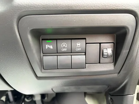 Nissan Clipper Van