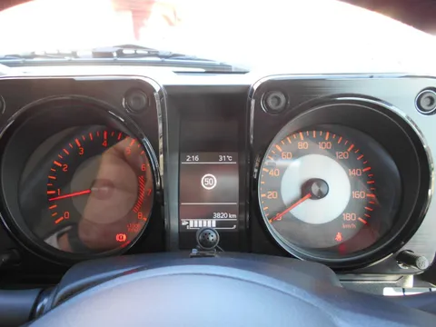 Suzuki Jimny Sierra