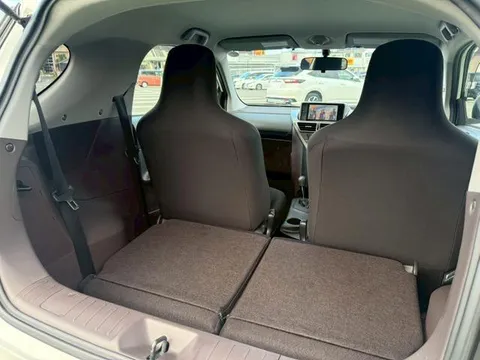 Toyota iQ