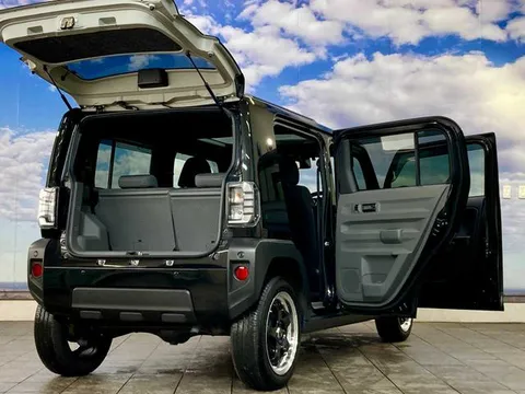 Daihatsu Taft