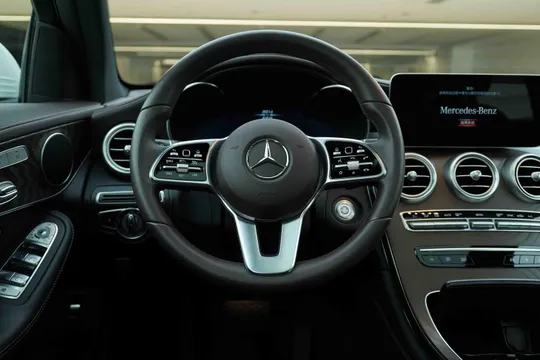 Mercedes-Benz Mercedes-Benz GLC