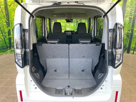Suzuki Spacia Custom