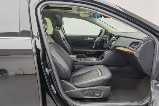 Ford Taurus