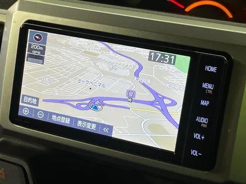 Toyota Pixis Mega