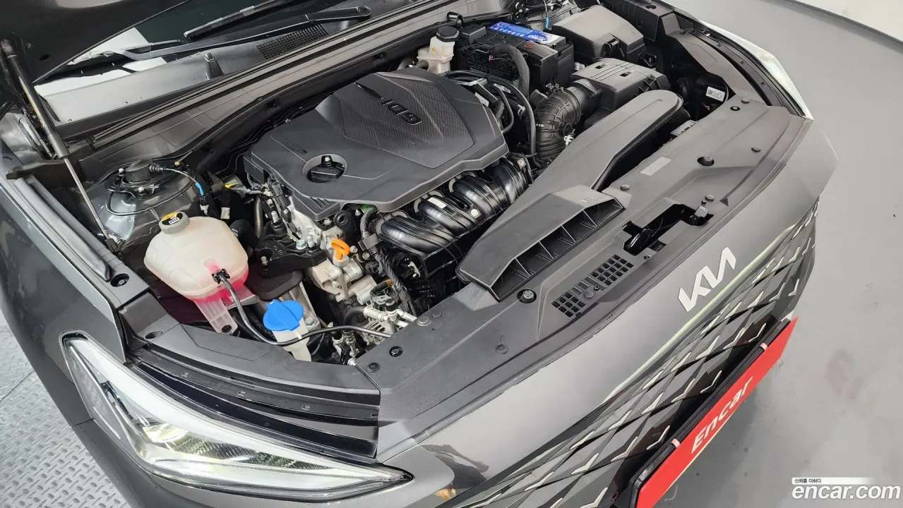 Kia K8