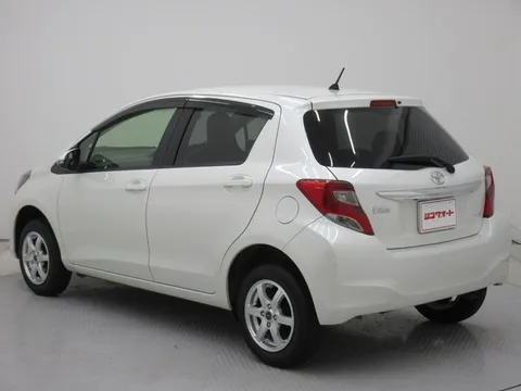 Toyota Yaris (Vitz)