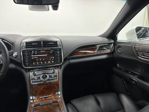 Lincoln Continental