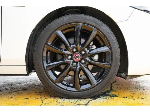 Mazda MAZDA3 Fastback