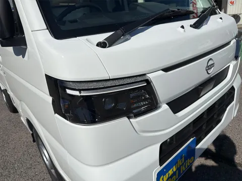 Nissan Clipper Truck