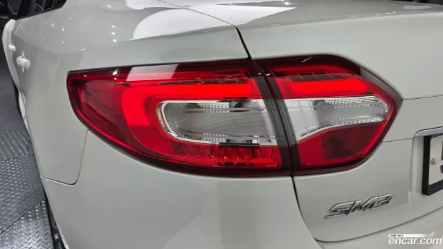 Renault SM3