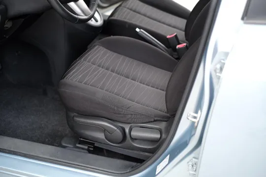 Mazda Mazda 2