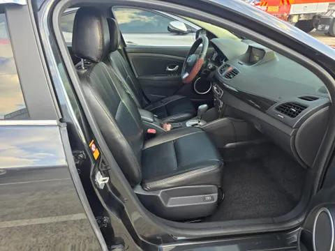 Renault SM3