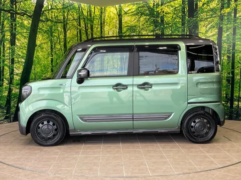 Suzuki Spacia Gear