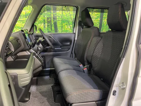 Suzuki Spacia Gear